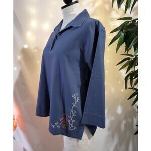 Disney Winnie the Pooh Linen Blend Embroidered Top Womens Size M Blue Collared